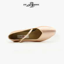 Load image into Gallery viewer, BD Dance Shoes Girl Standard Dance Shoes Ballroom Dance Low Heel Leather Sole Satin dance shoes 138s
